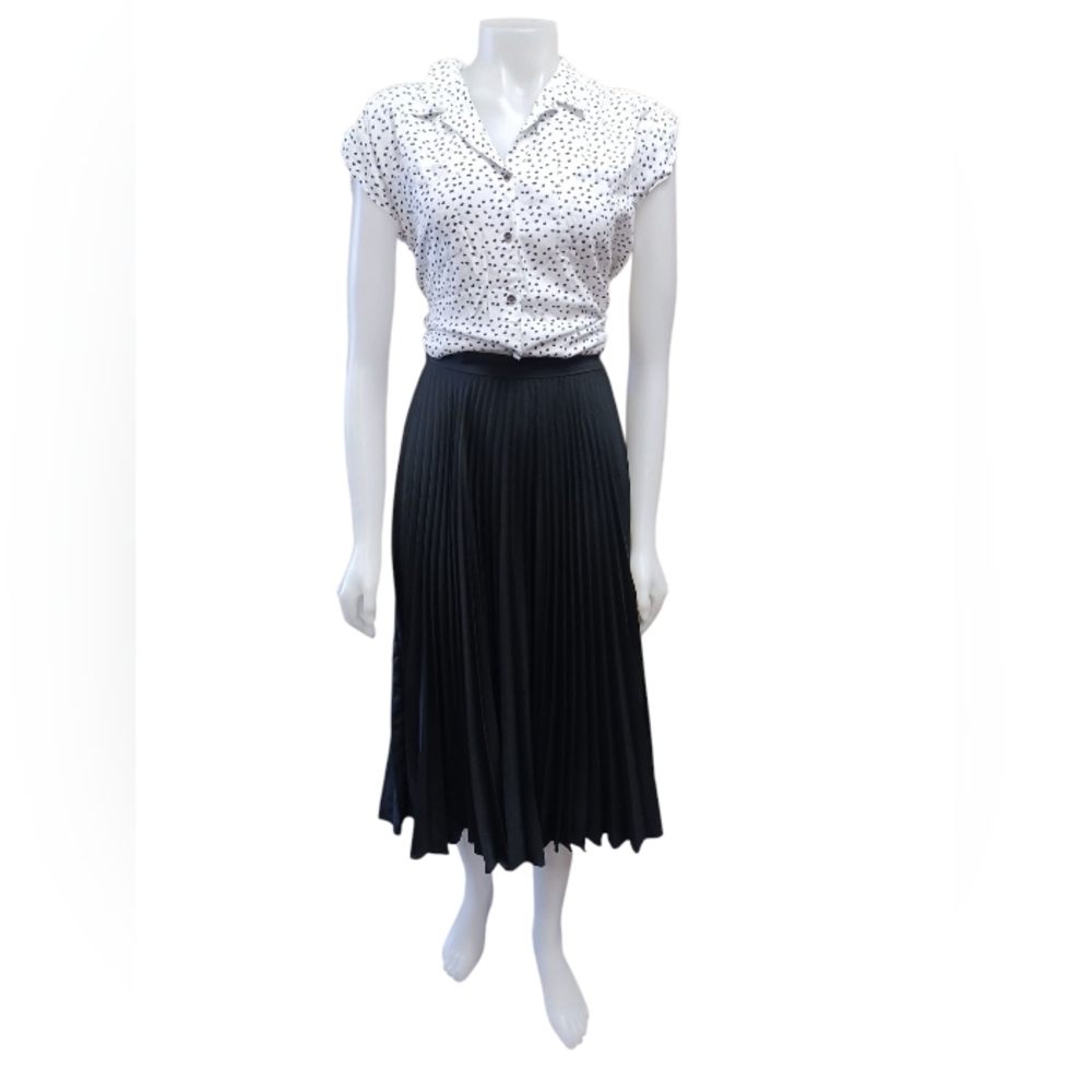 Fendi Montreal EUC Pleated Black Midi Skirt Size 8 - Picture 2 of 9